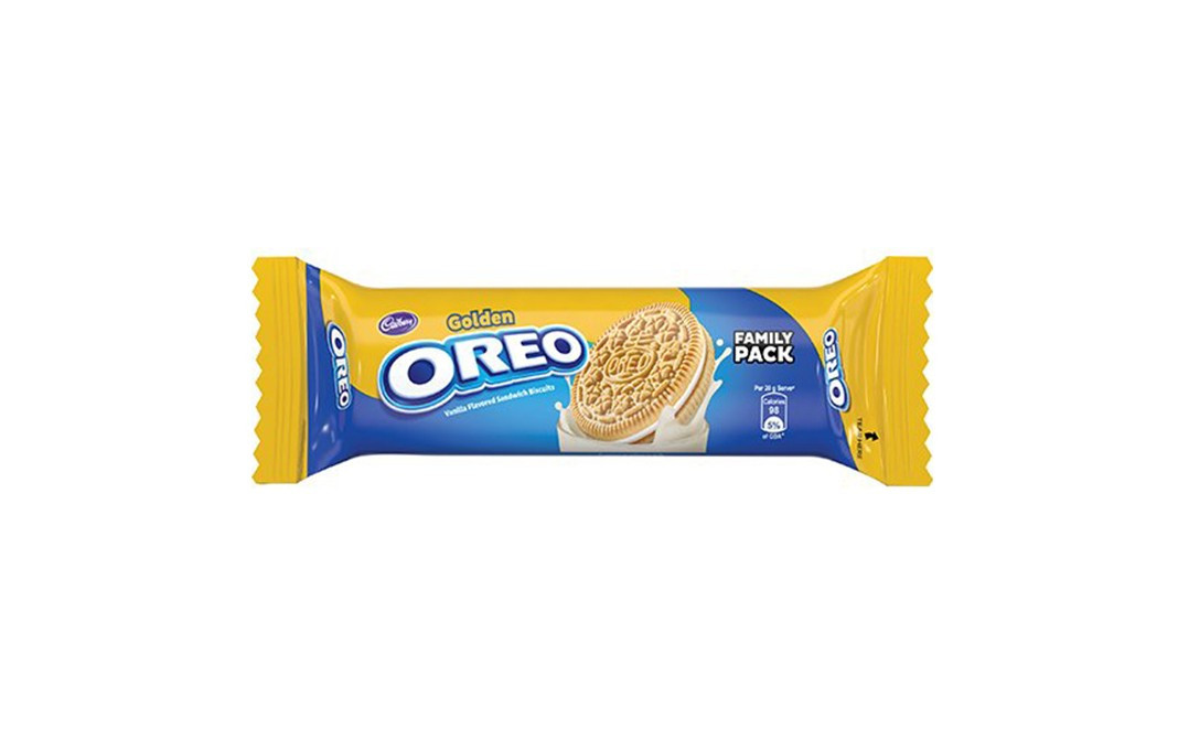 Cadbury Golden Oreo Vanilla Flavoured Sandwich Biscuits Family Pack   Pack  120 grams